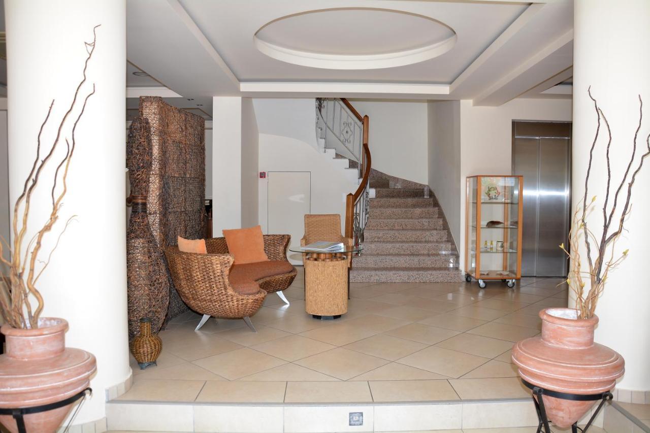 Poseidon Hotel Paralia  Экстерьер фото