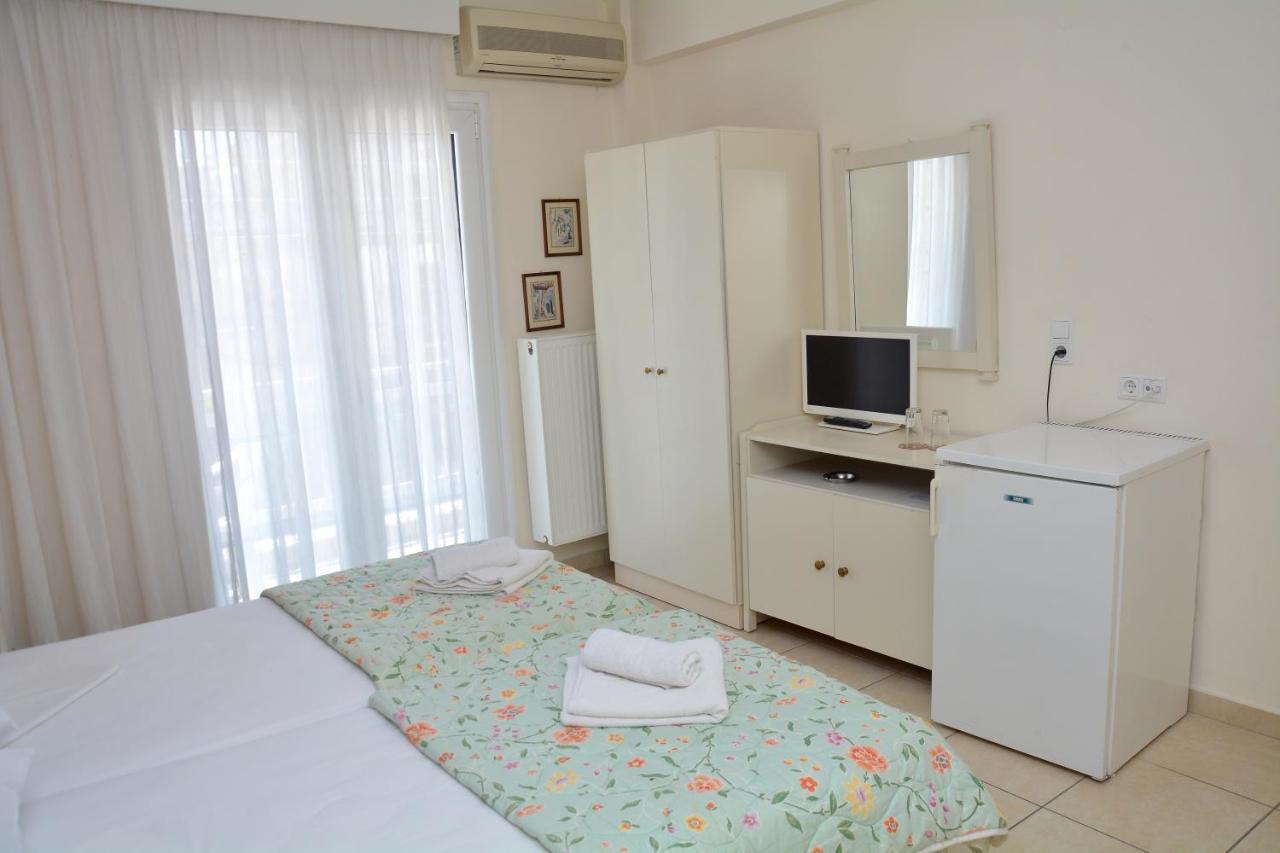 Poseidon Hotel Paralia  Экстерьер фото