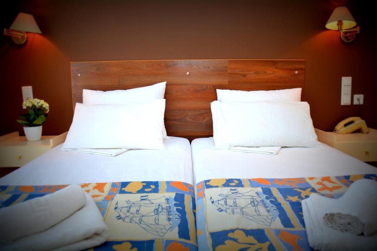 Poseidon Hotel Paralia  Экстерьер фото